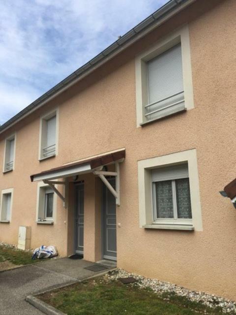 Appartement T3 A Belley Au Calme Avec Jardin Privatif المظهر الخارجي الصورة